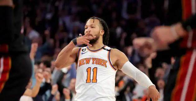 百家乐官方网站-还有高手？尼克斯布朗森或被卷入阴阳合同旋涡