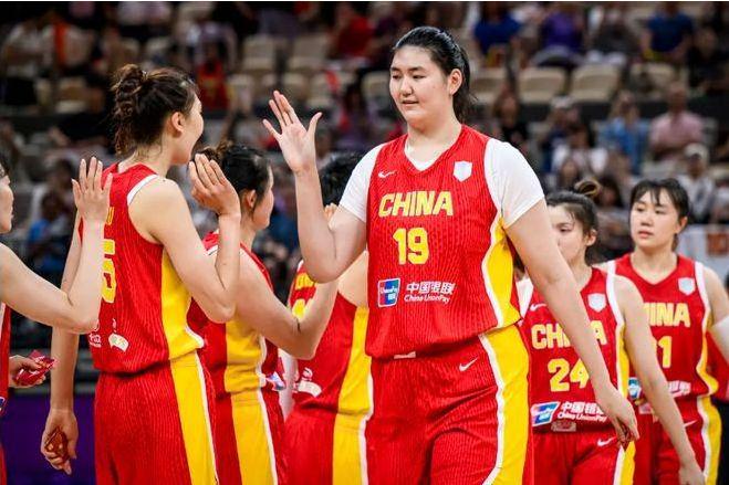 百家乐平台-反转！张子宇被传高原反应却并未退出集训 女篮集训还剩16人